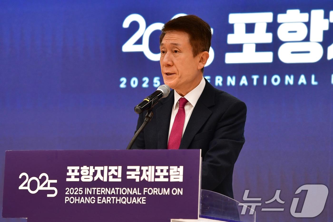 이강덕 경북 포항시장. 2025.11.13/뉴스1 ⓒ News1 최창호 기자