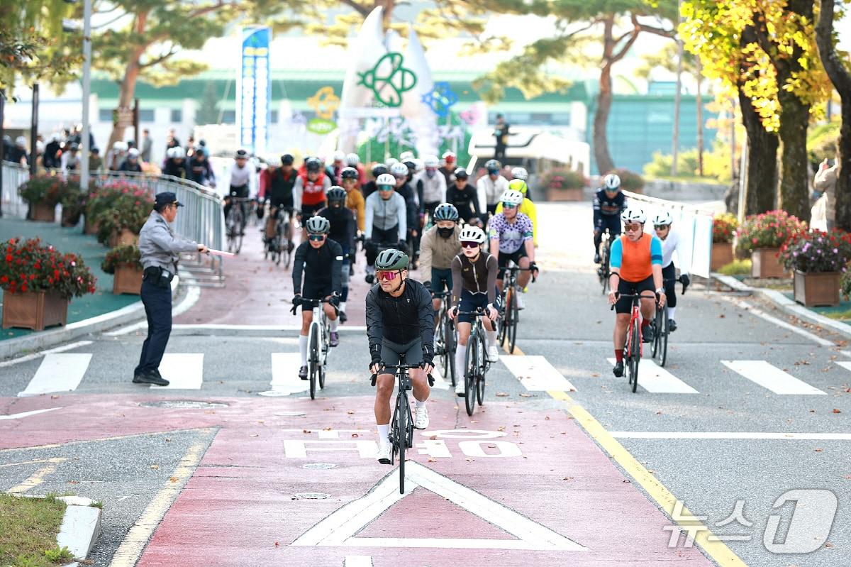 본문 이미지 - '제34회 문화체육관광부장관기 메디오폰도대회' 모습.(익산시 제공. 재판매 및 DB 금지)