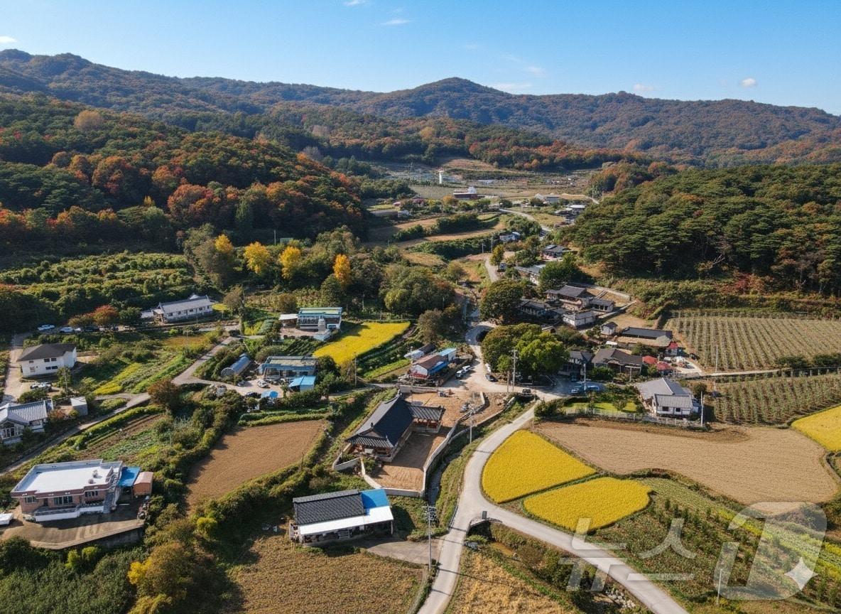 본문 이미지 - 슬로시티로 지정된 예산 대흥면의 전경&#40;한국관광공사 제공&#41;