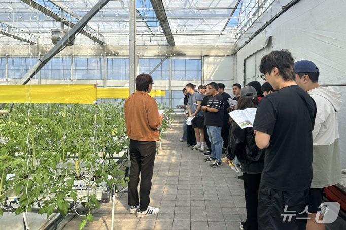 본문 이미지 - 광주시 농업기술센터 &#39;스마트 농업 교육&#39;.&#40;광주시 제공. 재판매 및 DB 금지&#41;