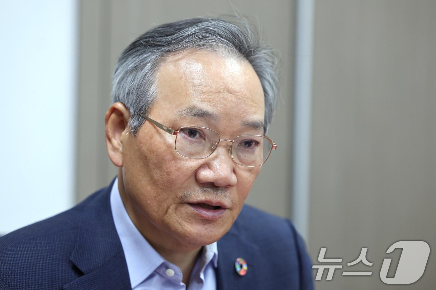 정대화 전 국가교육위원회 상임위원이 10일 서울 여의도 국회 의원회관에서 뉴스1과 인터뷰를 하고 있다. ⓒ News1 신웅수 기자