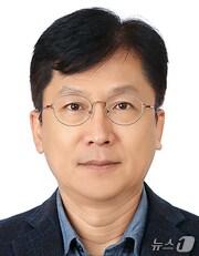 본문 이미지 - 이재명 대통령이 14일 중소벤처기업부 제2차관에 이병권민주당 정책위원회 전문위원을 임명했다. &#40;대통령실 제공. 재판매 및 DB 금지&#41; 2025.11.14/뉴스1 ⓒ News1 허경 기자