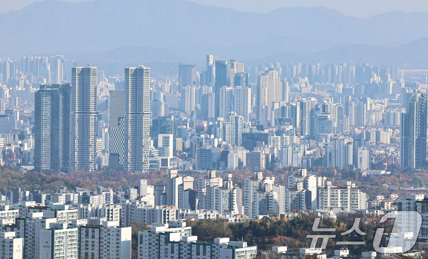 서울 중구 남산에서 바라본 아파트 단지. &#40;자료사진&#41; /뉴스1 ⓒ News1 김도우 기자