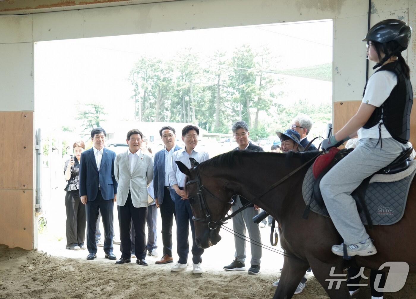 본문 이미지 - '1학생 1스포츠 교육 프로그램' 현장.(제주특별자치도 제공, 재판매 및 DB 금지)