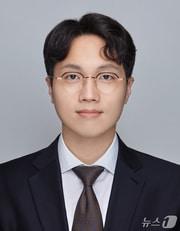 본문 이미지 - 윤홍준 가천대 반도체공학과 교수.&#40;가천대 제공. 재판매 및 DB금지&#41;/뉴스1