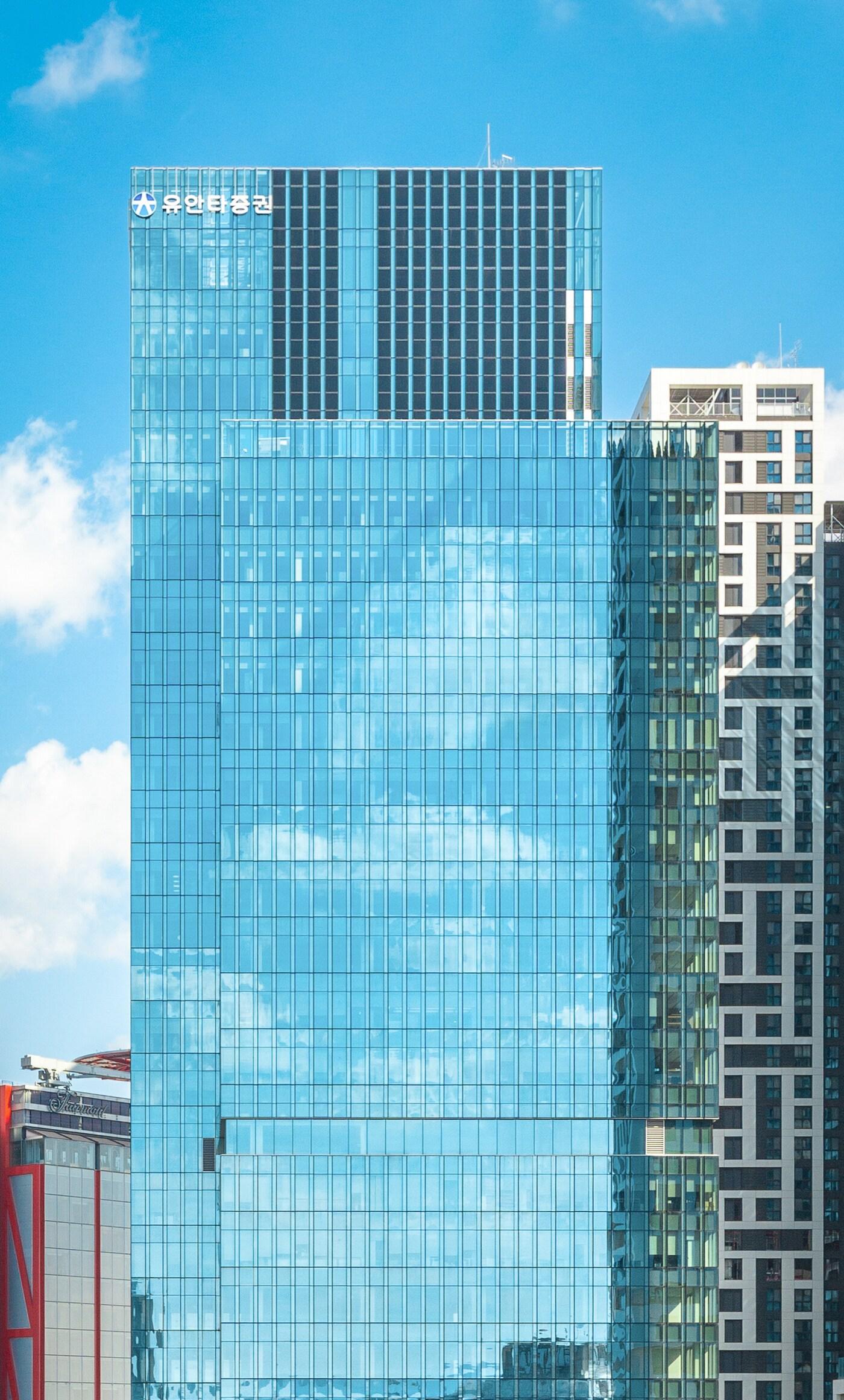 본문 이미지 - 유안타증권 사옥 모습(유안타증권 제공)/뉴스1