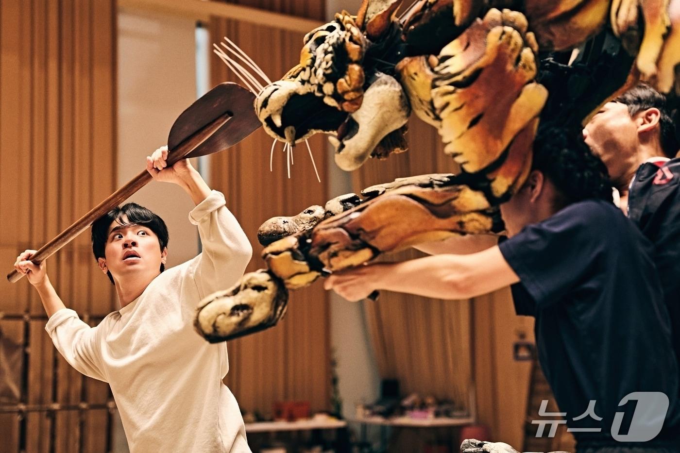 연극 '라이프 오브 파이' 연습장면