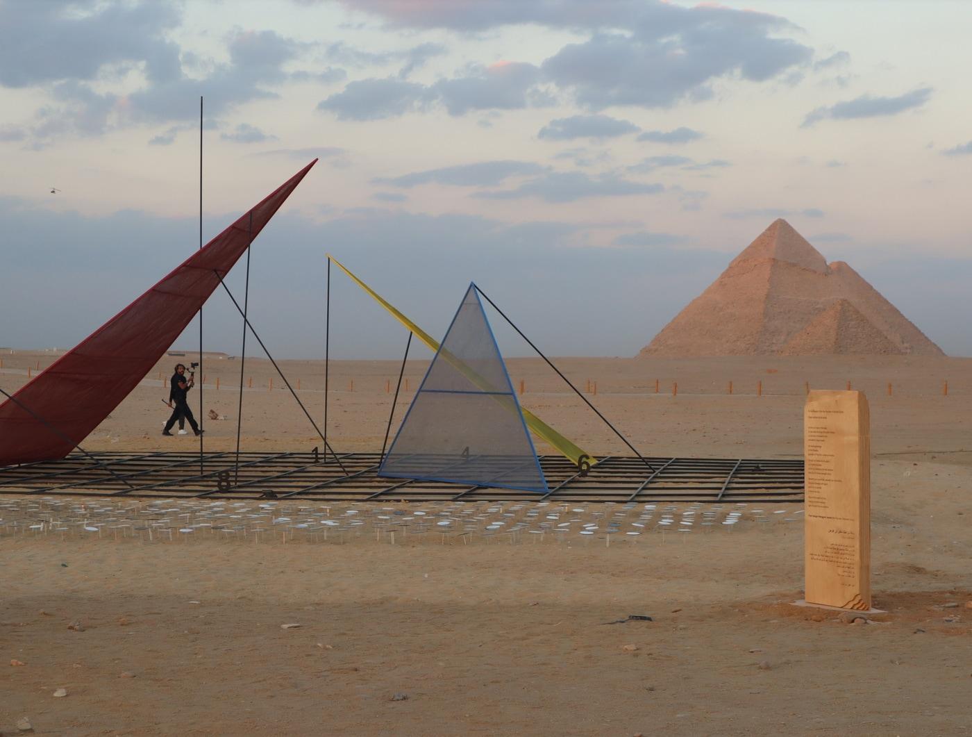 본문 이미지 - 제5회 국제미술제 &#39;포에버 이즈 나우&#39;&#40;Forever Is Now&#41;에서 선보인 박종규 작가의 &#39;디지털&#39;과 &#39;영원성&#39;을 주제로 한 작품 &#39;영원의 코드&#39;&#40;Code of the Eternal&#41;. ⓒ 뉴스1 김정한 기자