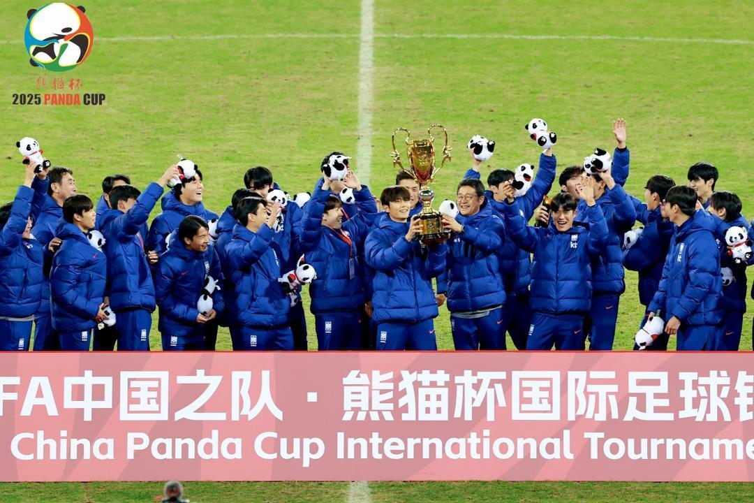 본문 이미지 - 이민성 감독이 이끄는 U22 축구대표팀이 중국 판다컵에서 최종 1위를 차지했다. &#40;대한축구협회 제공&#41;