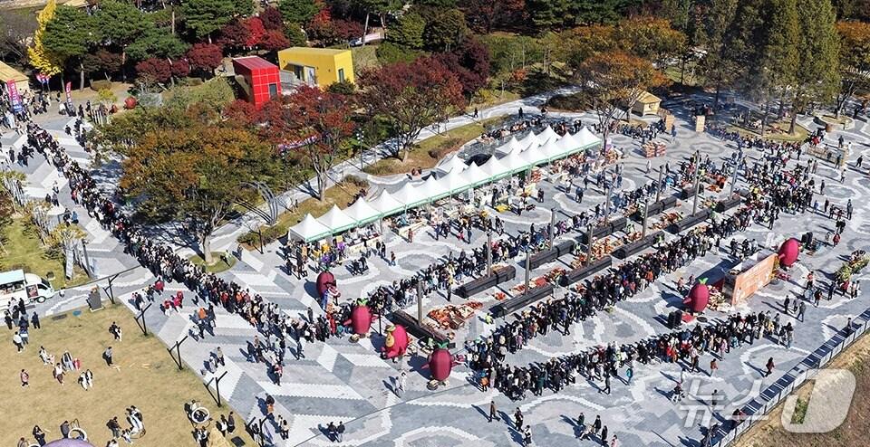 본문 이미지 -  여주오곡나루축제 현장(여주세종문화관광재단 제공. 재판매 및 DB 금지)/뉴스1