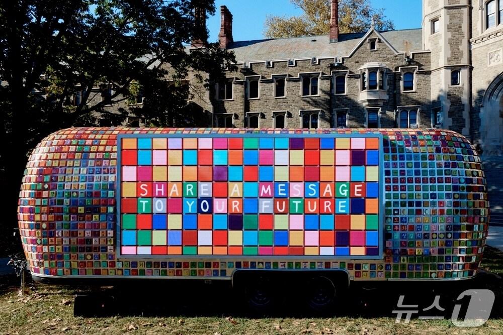 본문 이미지 - 미국 동부 프린스턴&#40;Princeton&#41; 대학교에 설치된 한글 트럭&#40;삼성전자 뉴스룸&#41;