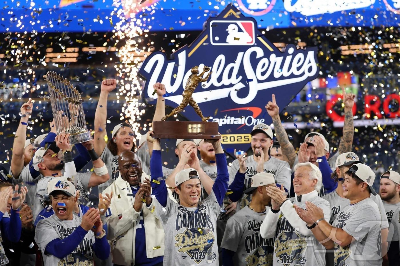 다저스가 2년 연속 월드시리즈 챔피언에 등극했다.ⓒ AFP=뉴스1