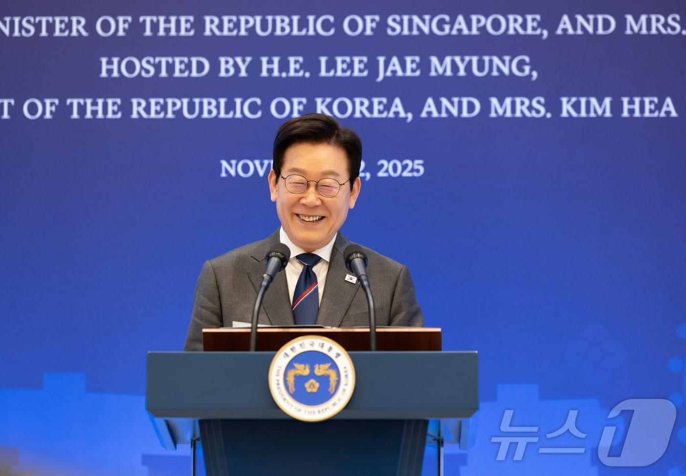 이재명 대통령이 지난 2일 서울 용산 대통령실 청사에서 열린 한-싱가포르 공식오찬에서 인사말을 하는 모습. (대통령실 제공. 재판매 및 DB 금지) 2025.11.2/뉴스1 ⓒ News1 이재명 기자