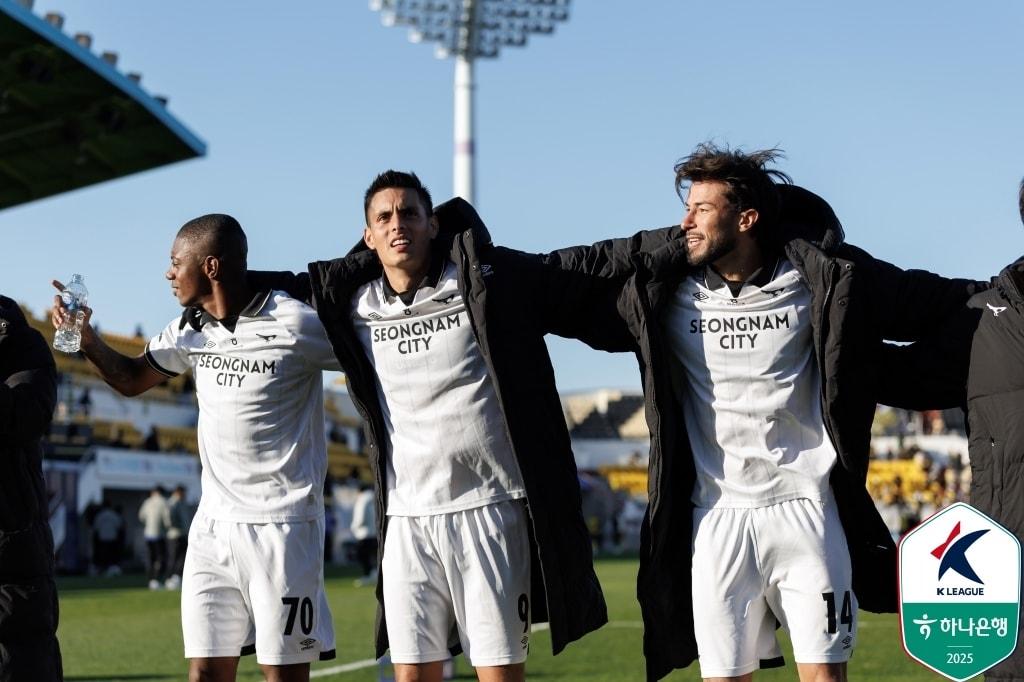 본문 이미지 -  성남FC가 전남 드래곤즈를 꺾었다.(한국프로축구연맹 제공)