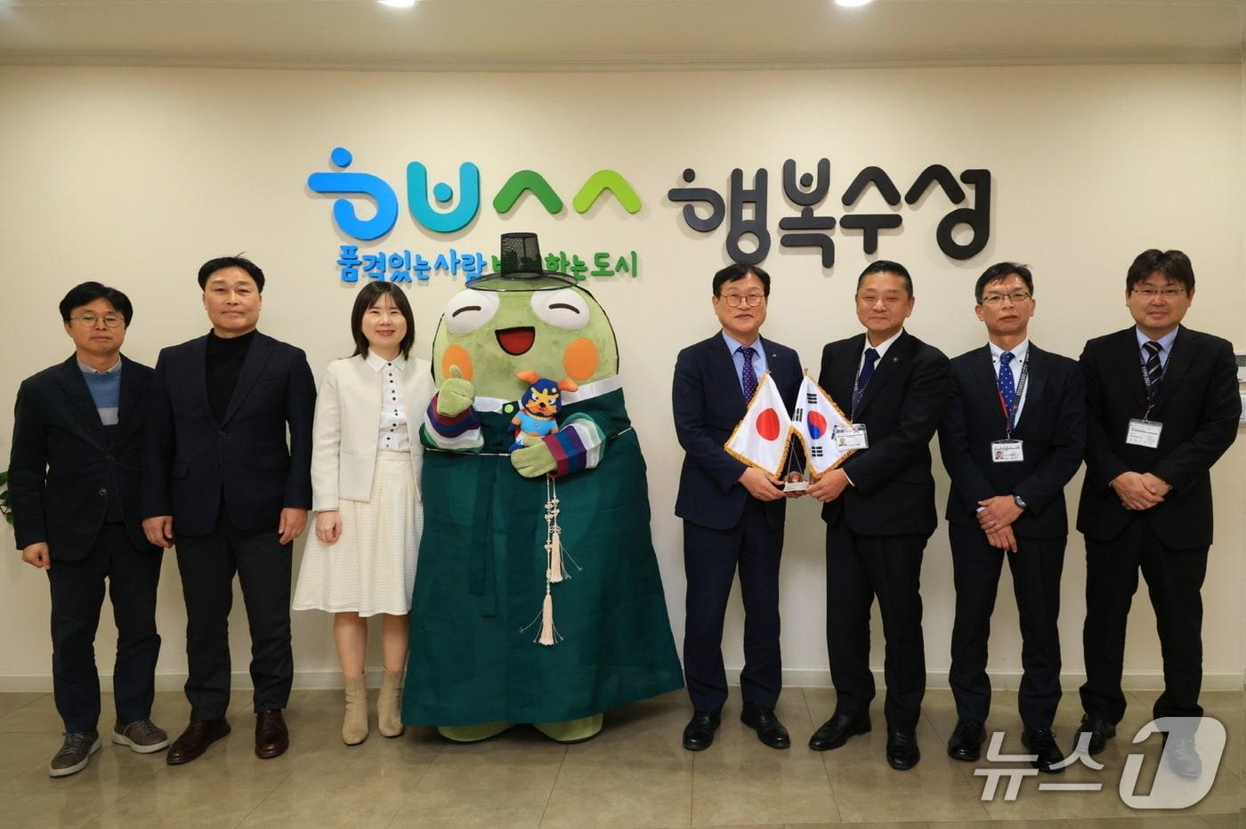 대구 수성구의 해외 우호도시인 일본 오사카부 이즈미사노시 대표단이 수성구를 공식 방문했다.&#40;대구 수성구 제공. 재판매 및 DB금지&#41;