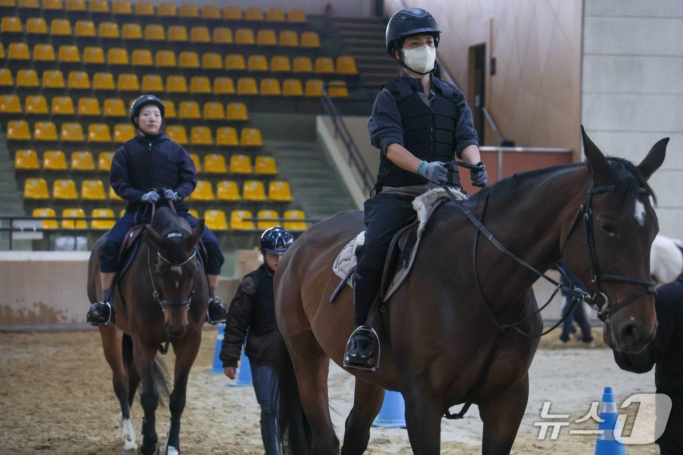 무료 승마 교실 체험 모습.&#40;과천시 제공&#41;