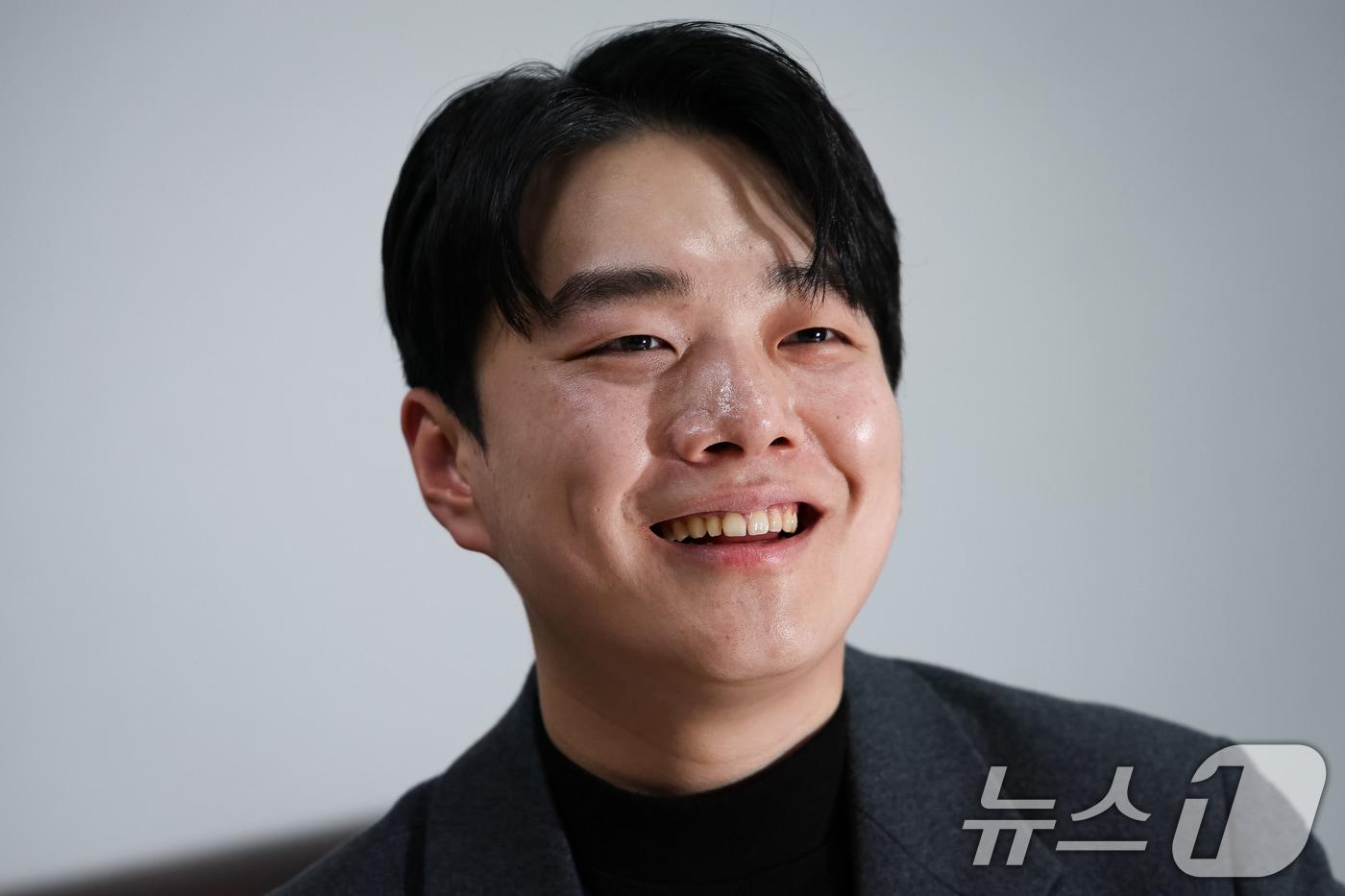 박찬대 더불어민주당 의원실의 김우성 비서관이 지난 21일 서울 여의도 국회 의원회관에서 뉴스1과 인터뷰하고 있다. ⓒ News1 유승관 기자