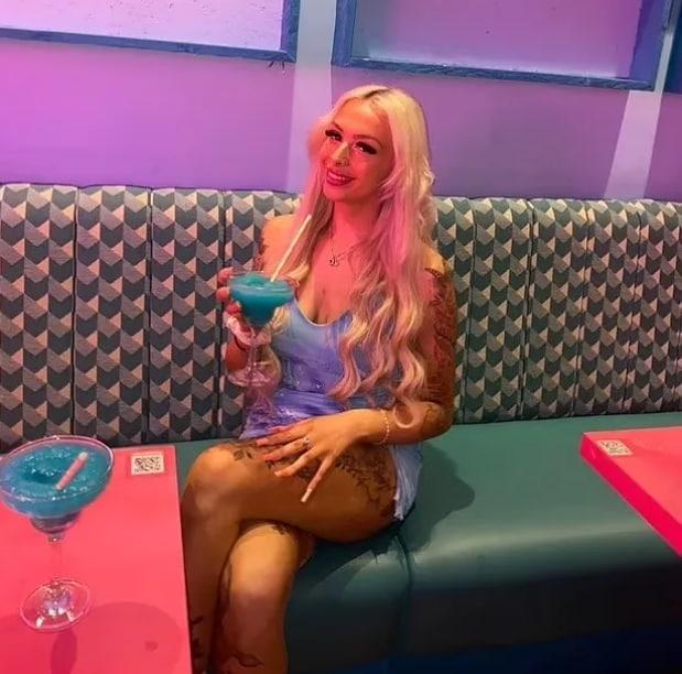 본문 이미지 - 재소자들과 부적절한 관계를 이어온 여성 교도관 이사벨 데일(23). 출처=더선