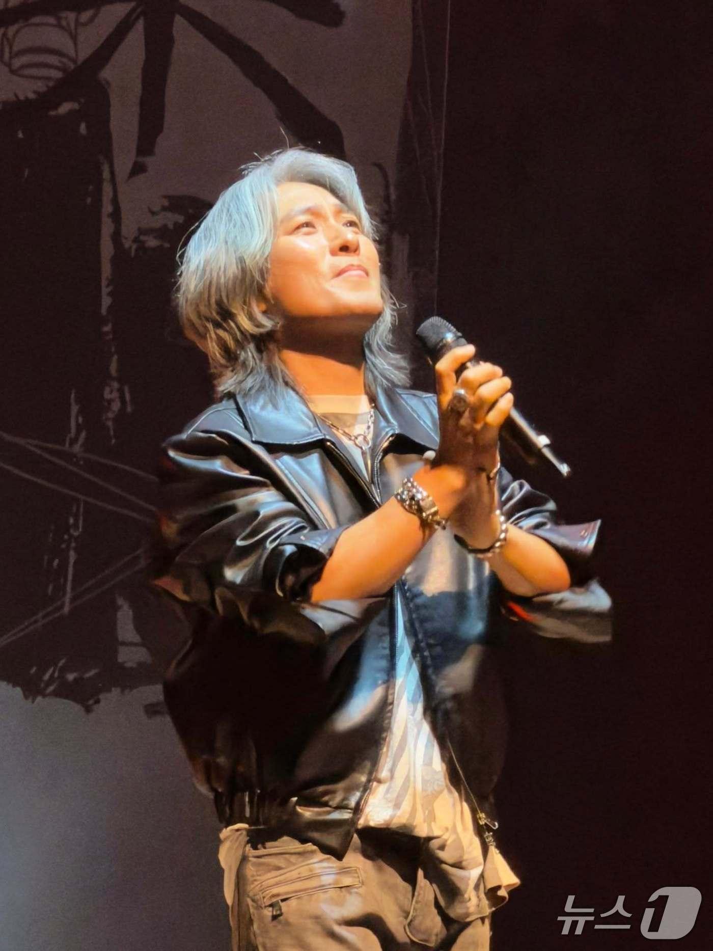 본문 이미지 - 록밴드 부활 출신 가수 김재희(54).(김재희씨 페이스북 캡처)2025.11.23/뉴스1