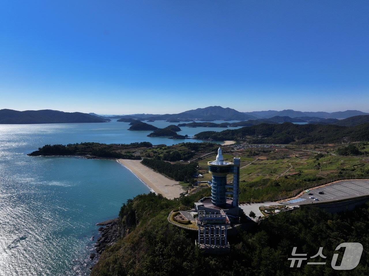 본문 이미지 - 고흥우주발사전망대 전경. &#40;고흥군 제공. 재판매 및 DB금지&#41;
