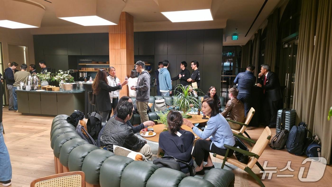네트워킹 사진 &#40;창진원 제공&#41;