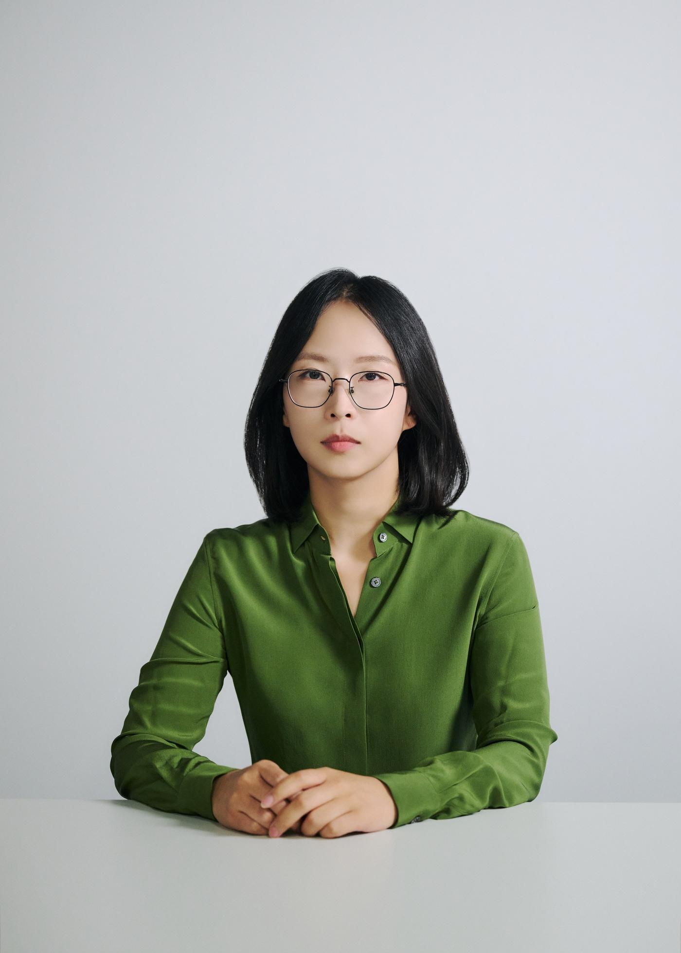 본문 이미지 - 여섯 번째 2025 SeMA-하나 평론상 수상자로 신진 비평가 김윤진 (서울시립미술관 제공)