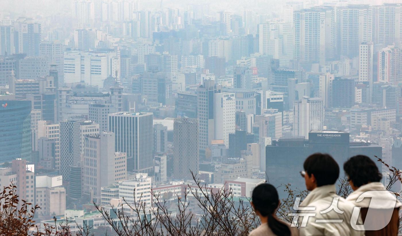  서울시내 아파트 단지 모습. 2025.11.24/뉴스1 ⓒ News1 이호윤 기자
