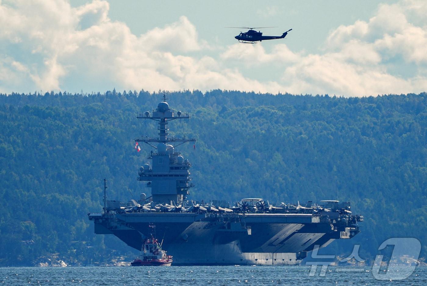 미 해군 USS 제럴드 R. 포드함이 지난 9월 17일 노르웨이 네소덴과 비그되이의 오슬로피오르를 떠나는 모습 2025.09.17. ⓒ 로이터=뉴스1 ⓒ News1 이정환 기자