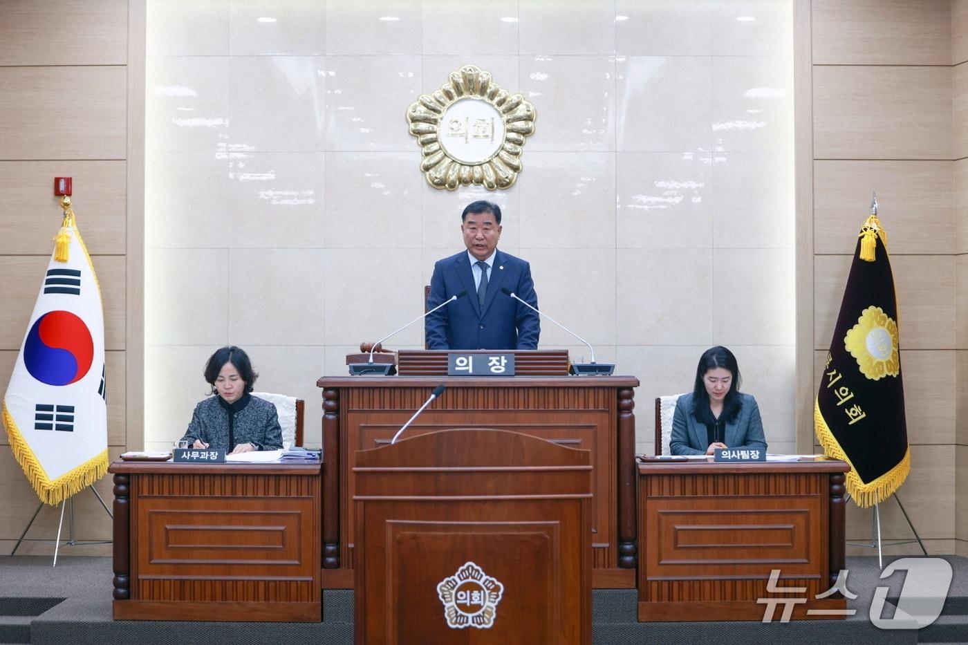 본문 이미지 - 제185회 계룡시의회 정례회 제2차 본회의 모습 (계룡시의회 제공.재판매 및 DB금지)/뉴스1