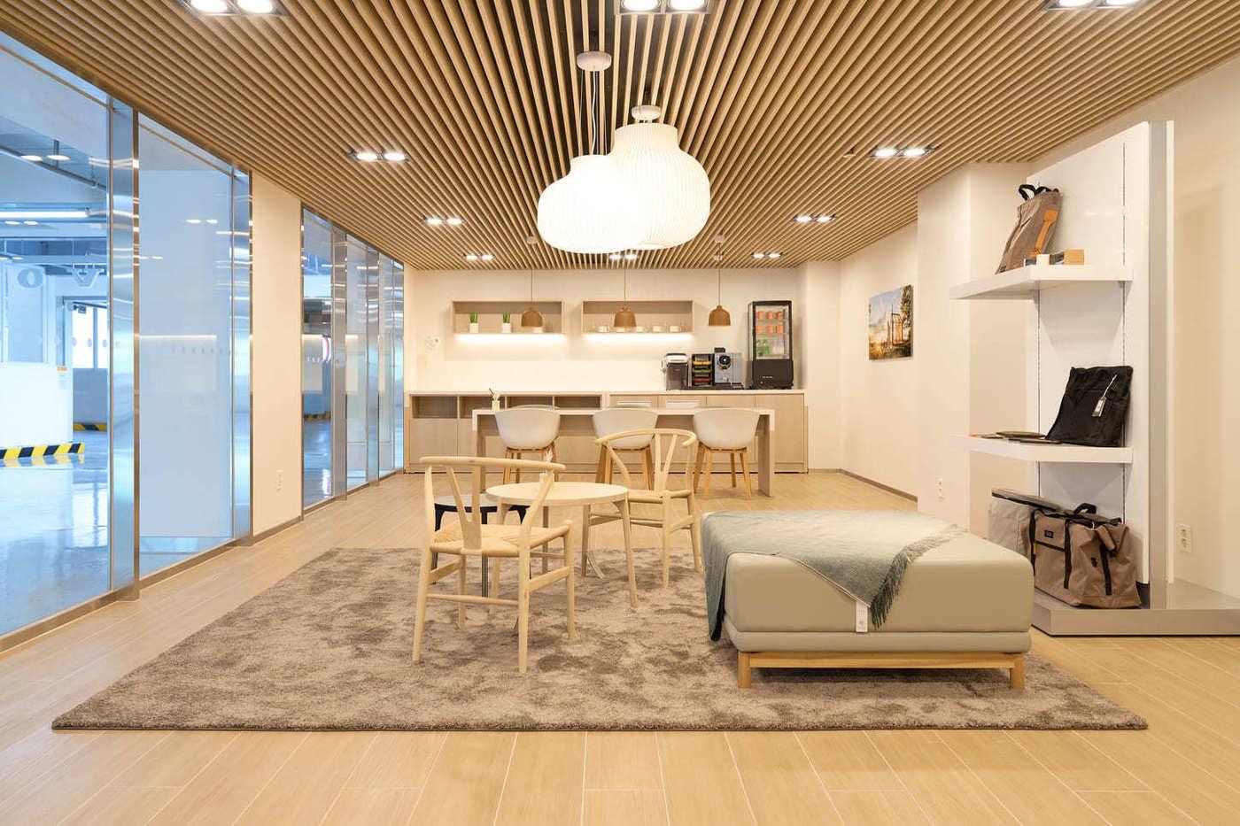 25일 광주 서구 소재 &#39;볼보 셀렉트&#40;인증 중고차&#41;&#39; 광주 전시장에 신규 조성된 고객 라운지의 모습&#40;볼보자동차코리아 제공&#41;. 2025.11.25.