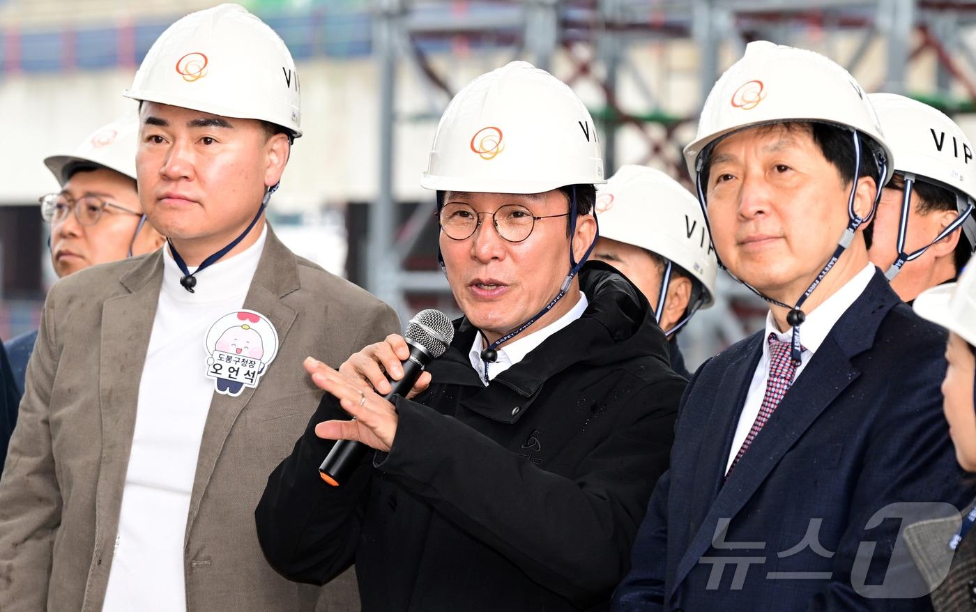 김민석 국무총리가 25일 오전 서울 도봉구 창동 서울 아레나 복합문화시설 건립 현장을 둘러본 뒤 발언을 하고 있다. (공동취재) ⓒ News1 박정호 기자