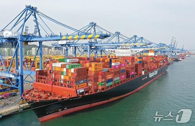 본문 이미지 - 부산신항 2부두 모습 (부산항만공사 제공. 재판매 및 DB금지)