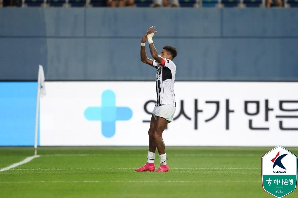 본문 이미지 - FC서울 공격수 린가드. &#40;한국프로축구연맹 제공&#41;