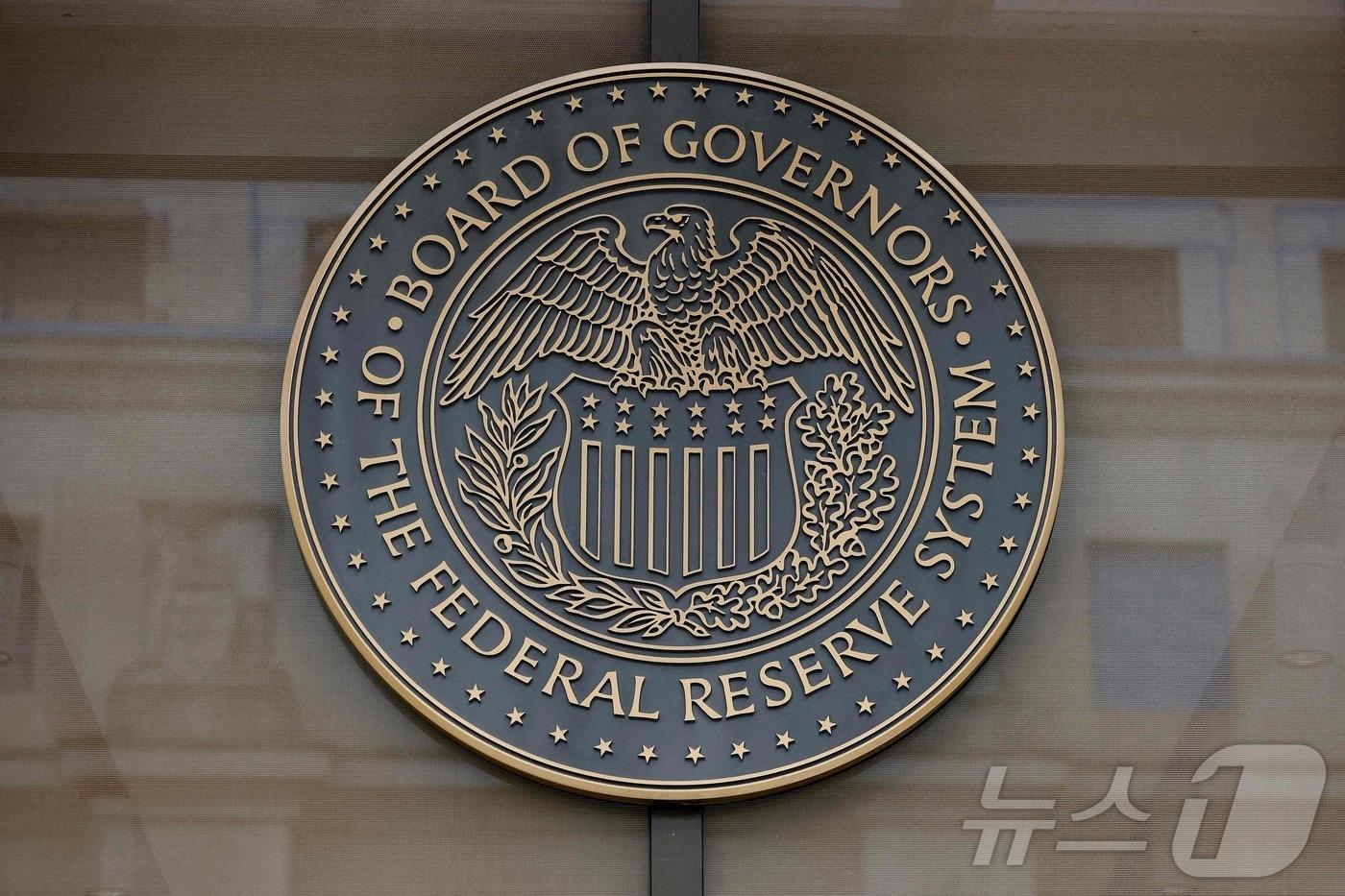 미국 중앙은행 연방준비제도(연준) 이사회 로고ⓒ AFP=뉴스1
