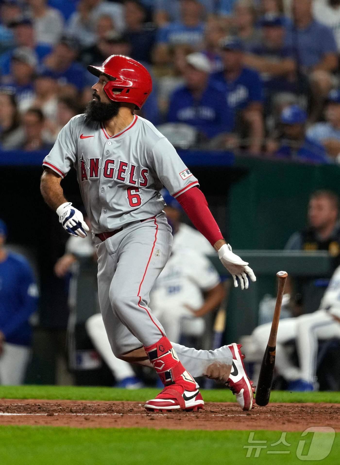 본문 이미지 - MLB LA 에인절스 최악의 계약으로 꼽히는 앤서니 랜던.ⓒ AFP=뉴스1
