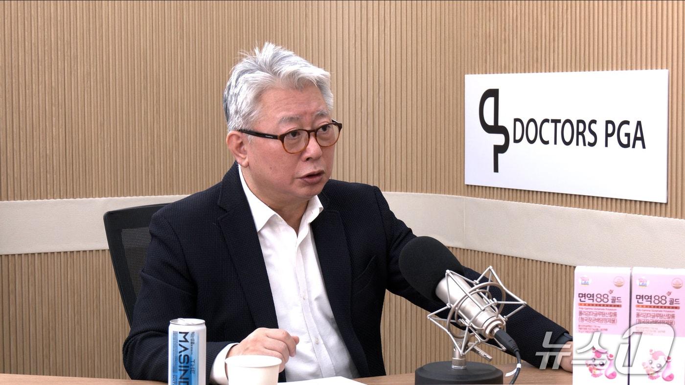 조응천 전 의원이 27일 뉴스1TV '팩트앤뷰'에 출연해 질문에 답하고 있다.(뉴스1TV '팩트앤뷰' 캡처)