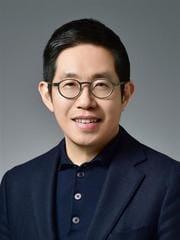 본문 이미지 - LG에너지솔루션이 27일 단행한 2026년 정기 임원 인사에서 전무로 승진한 김형식 에너지저장장치&#40;ESS&#41; 전지사업부장&#40;자료사진. LG에너지솔루션 제공&#41;. 2025.11.27.