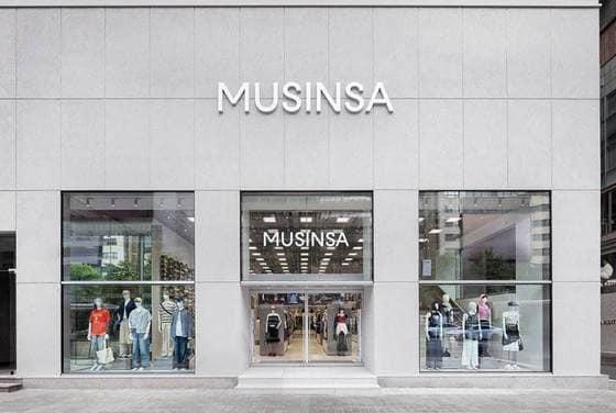 본문 이미지 - 무신사 스토어 강남점 전경.(무신사 제공)