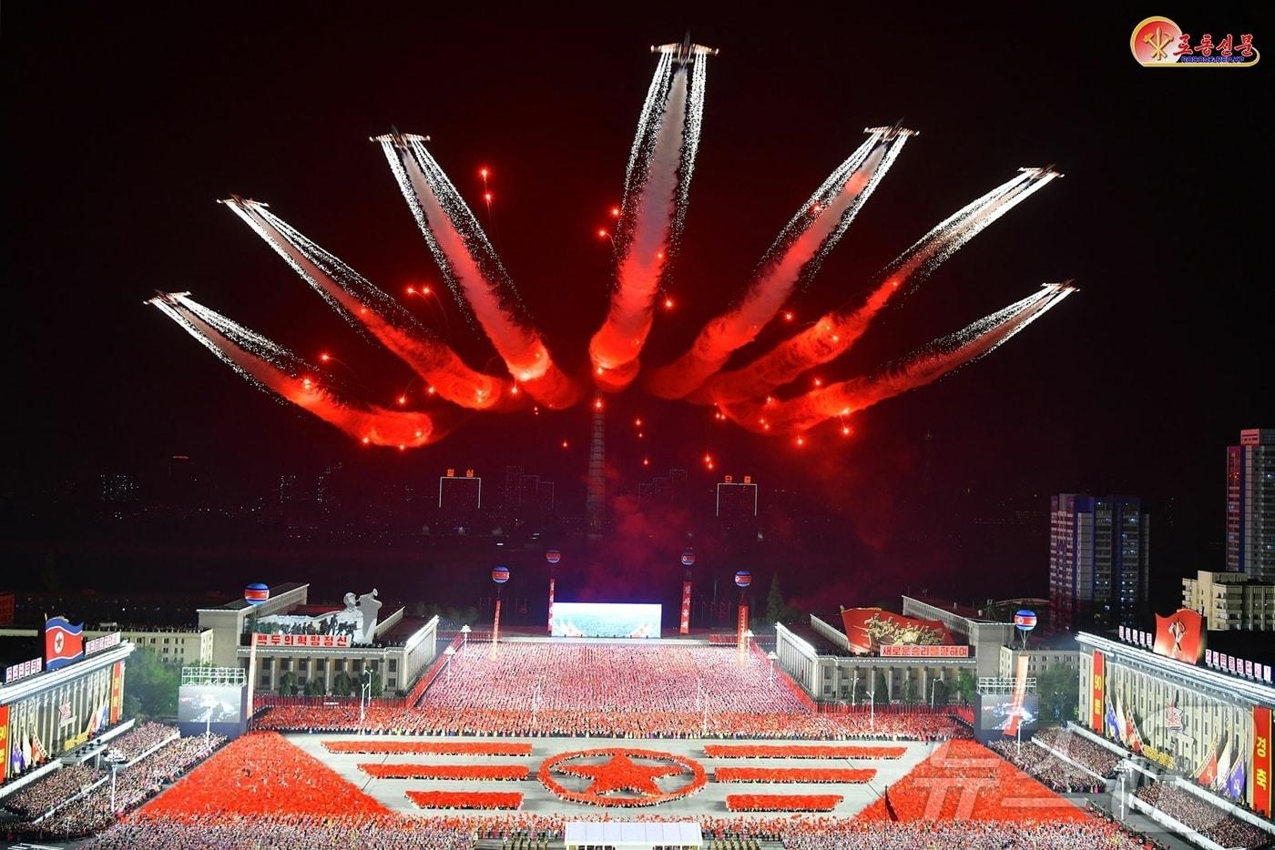 &#40;평양 노동신문=뉴스1&#41; = 북한 노동당 기관지 노동신문은 29일 &#34;주체적 공군무력이 창설된지 80주년 되는 날＂이라면서 ＂공군의 미더운 장병들이 있어 조국의 한르은 영원히 맑고 푸를 것이다＂라고 보도했다. [국내에서만 사용가능. 재배포 금지. DB 금지. For Use Only in the Republic of Korea. Redistribution Prohibited] rodongphoto@news1.kr