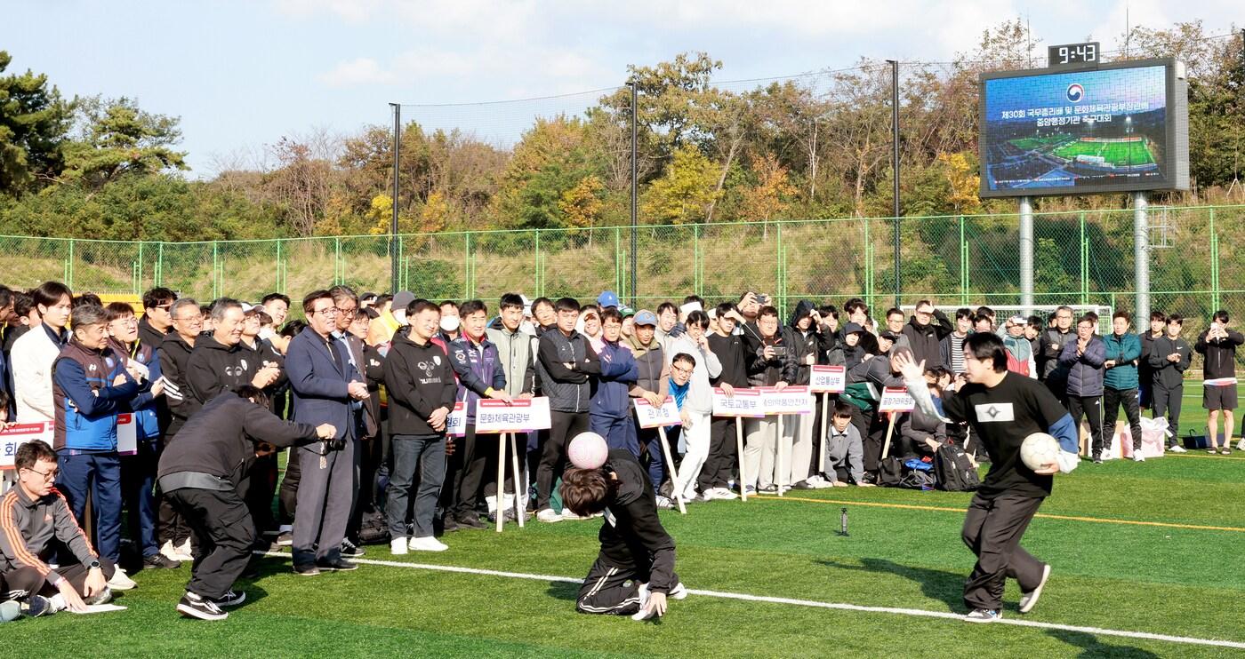 지난 1일 보령에서 열린 '30회 국무총리배 및 문화체육관광부장관배 축구대회' 예선전 모습.(보령시 제공. 재판매 및 DB금지)/뉴스1