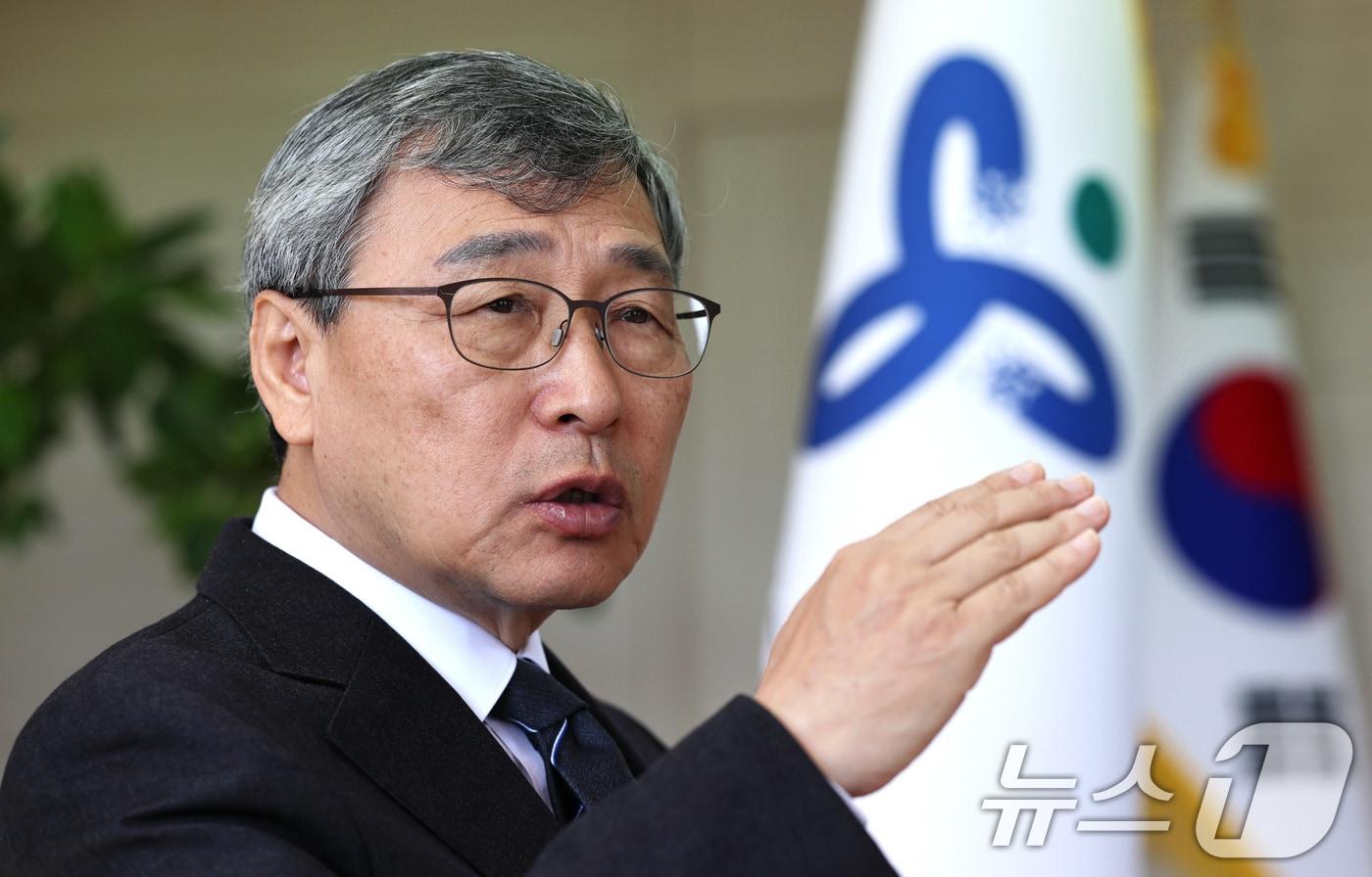 정근식 서울시교육감이 3일 서울 종로구 서울시교육청에서 취임 1주년을 맞아 뉴스1과 인터뷰하고 있다. 2025.11.3/뉴스1 ⓒ News1 구윤성 기자