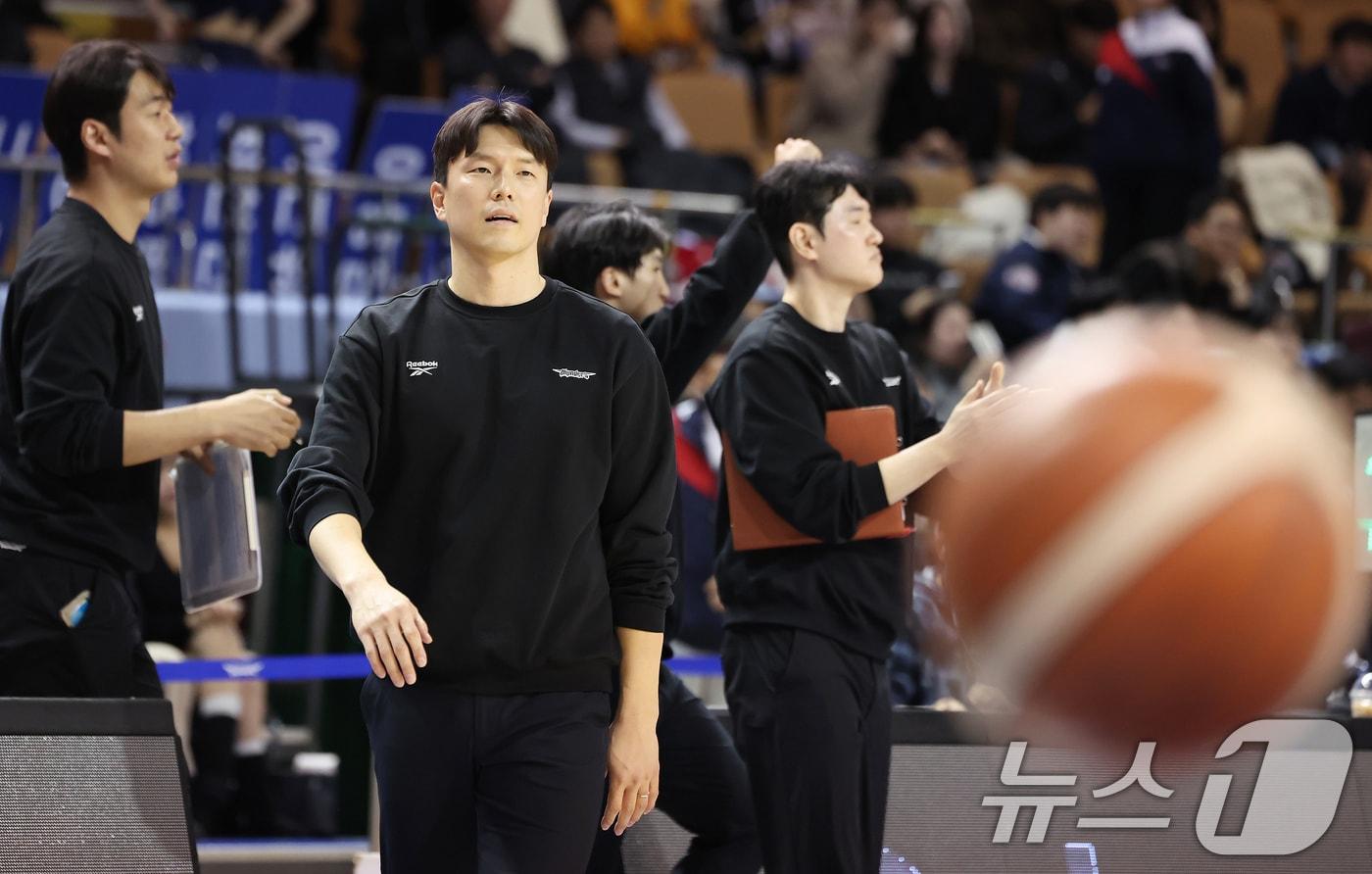 본문 이미지 - 김효범 서울 삼성 감독. 2025.11.3 ⓒ 뉴스1 장수영 기자