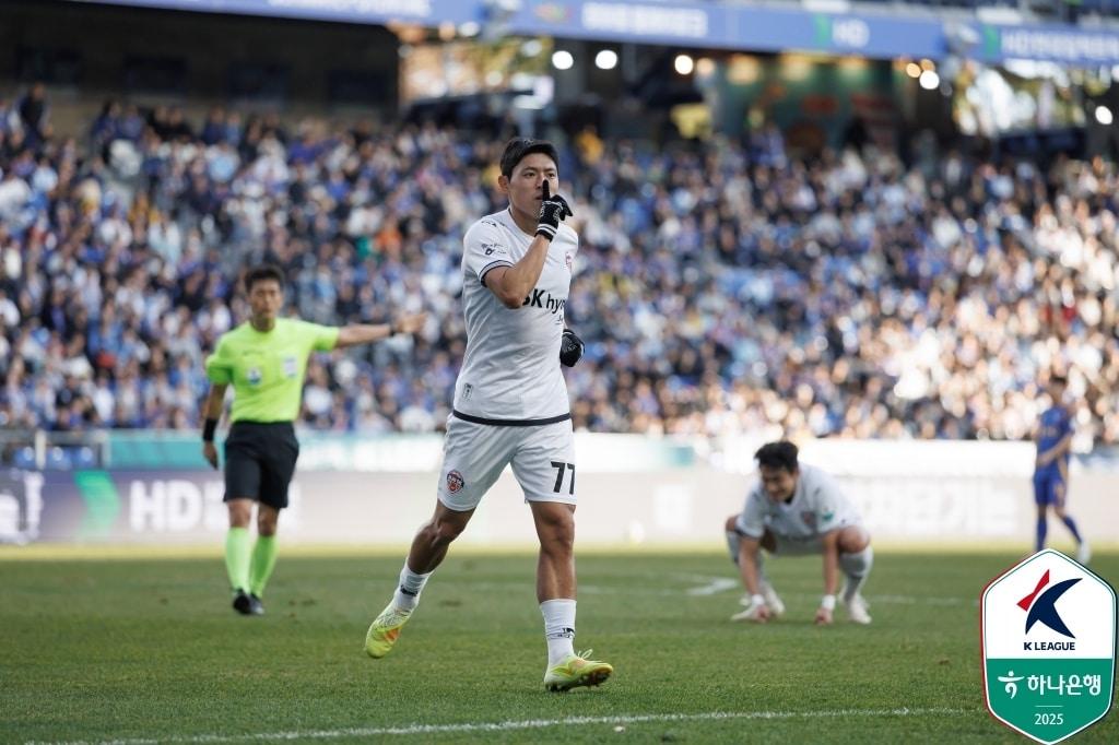 본문 이미지 - 제주 SK의 김승섭. (한국프로축구연맹 제공)