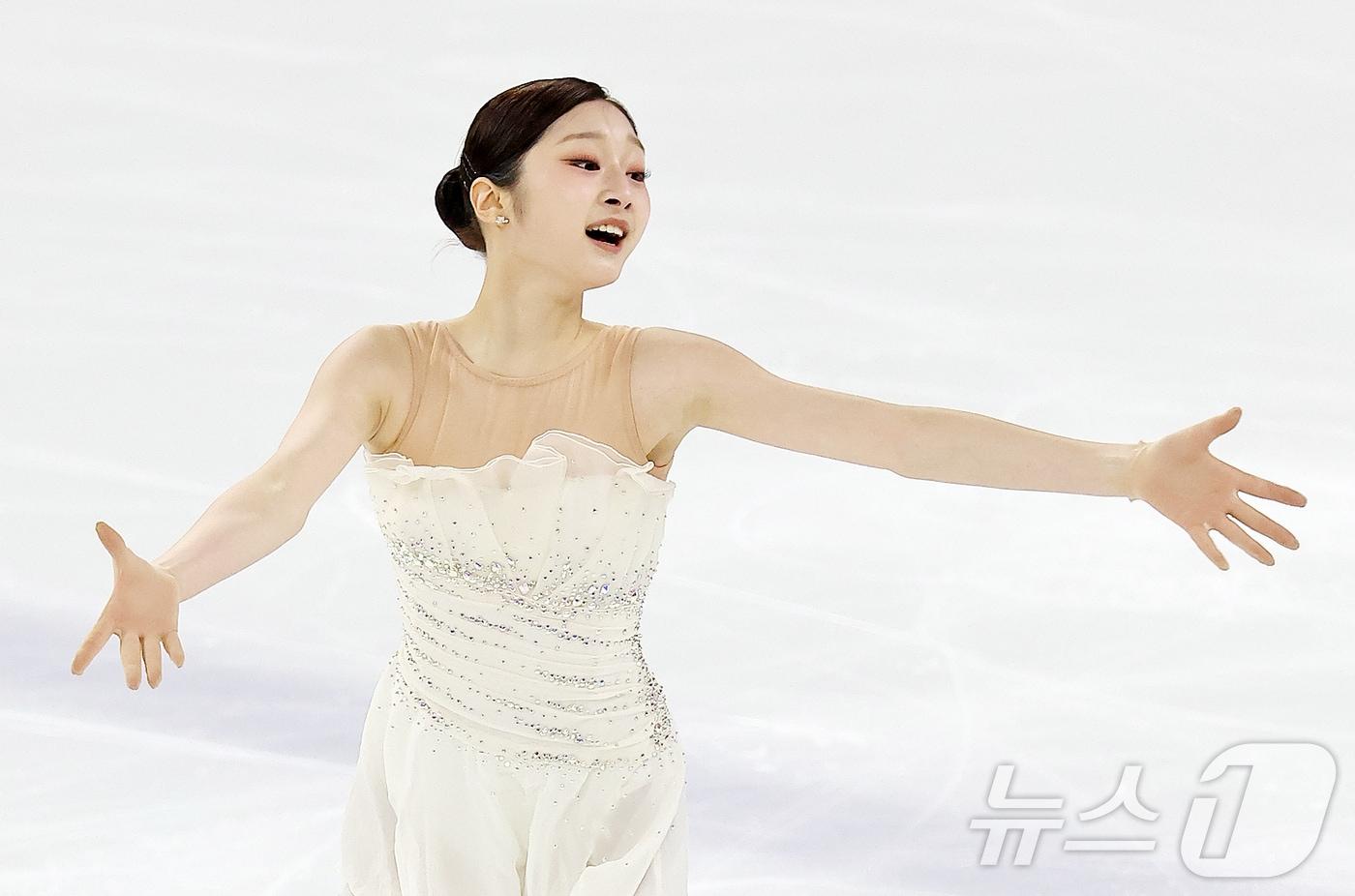 신지아(세화여자고등학교)가 30일 서울 양천구 목동아이스링크에서 열린 2025 KB금융 전국남녀 피겨스케이팅 회장배 랭킹대회 여자 싱글 프리 프로그램 연기를 펼치고 있다. 2025.11.30/뉴스1 ⓒ News1 김진환 기자