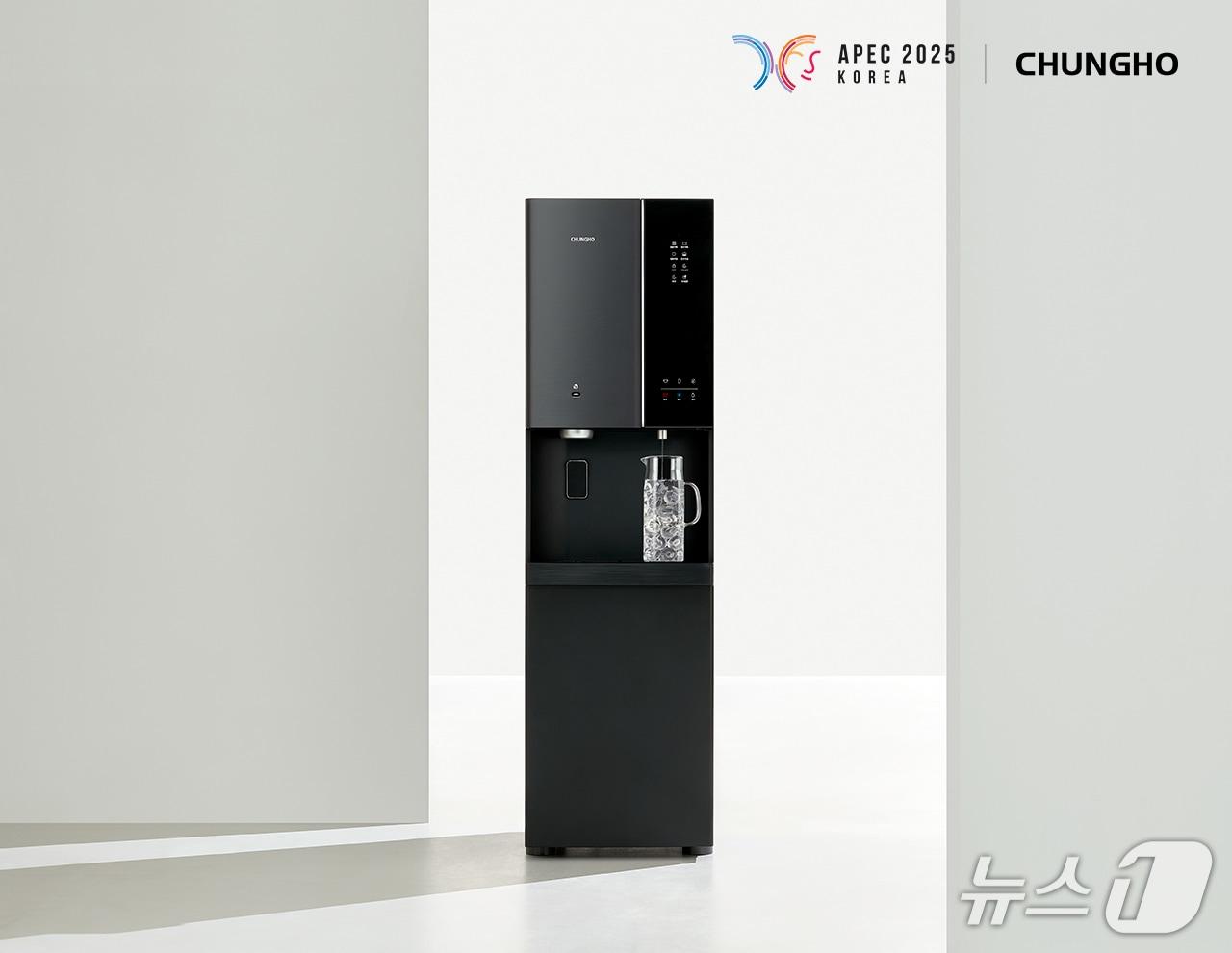 본문 이미지 - 청호나이스 대용량 얼음정수기 &#39;슈퍼 아이스트리&#39;&#40;청호나이스 제공&#41;