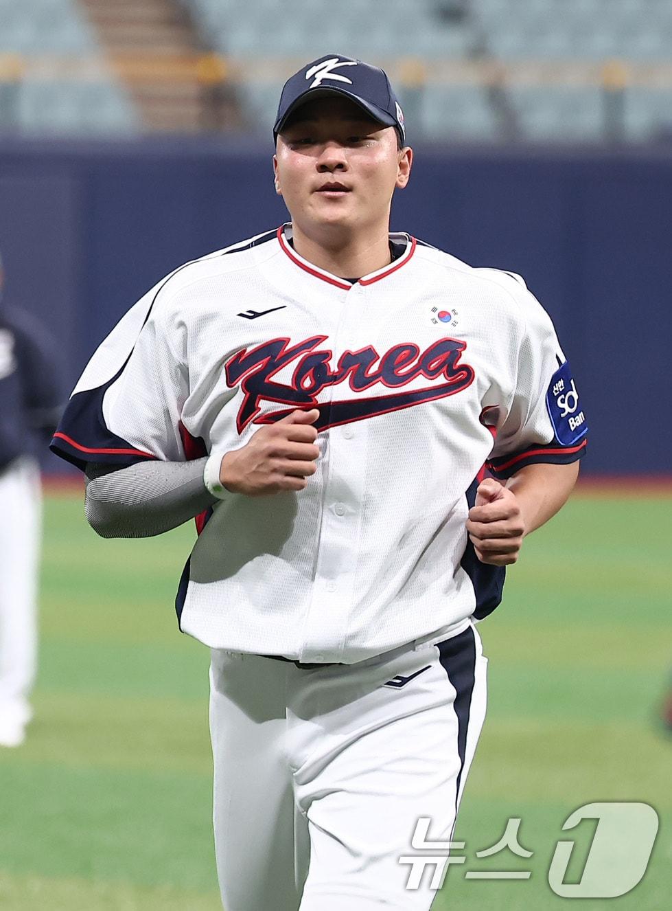 본문 이미지 - 상무 입대 후 생애 첫 태극마크를 달았던 이재원. 2025.11.4/뉴스1 ⓒ News1 김성진 기자