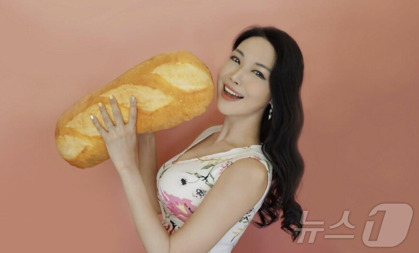 본문 이미지 - 정무늬 작가&#40;예스24 제공. 재배포 및 DB 금지&#41;