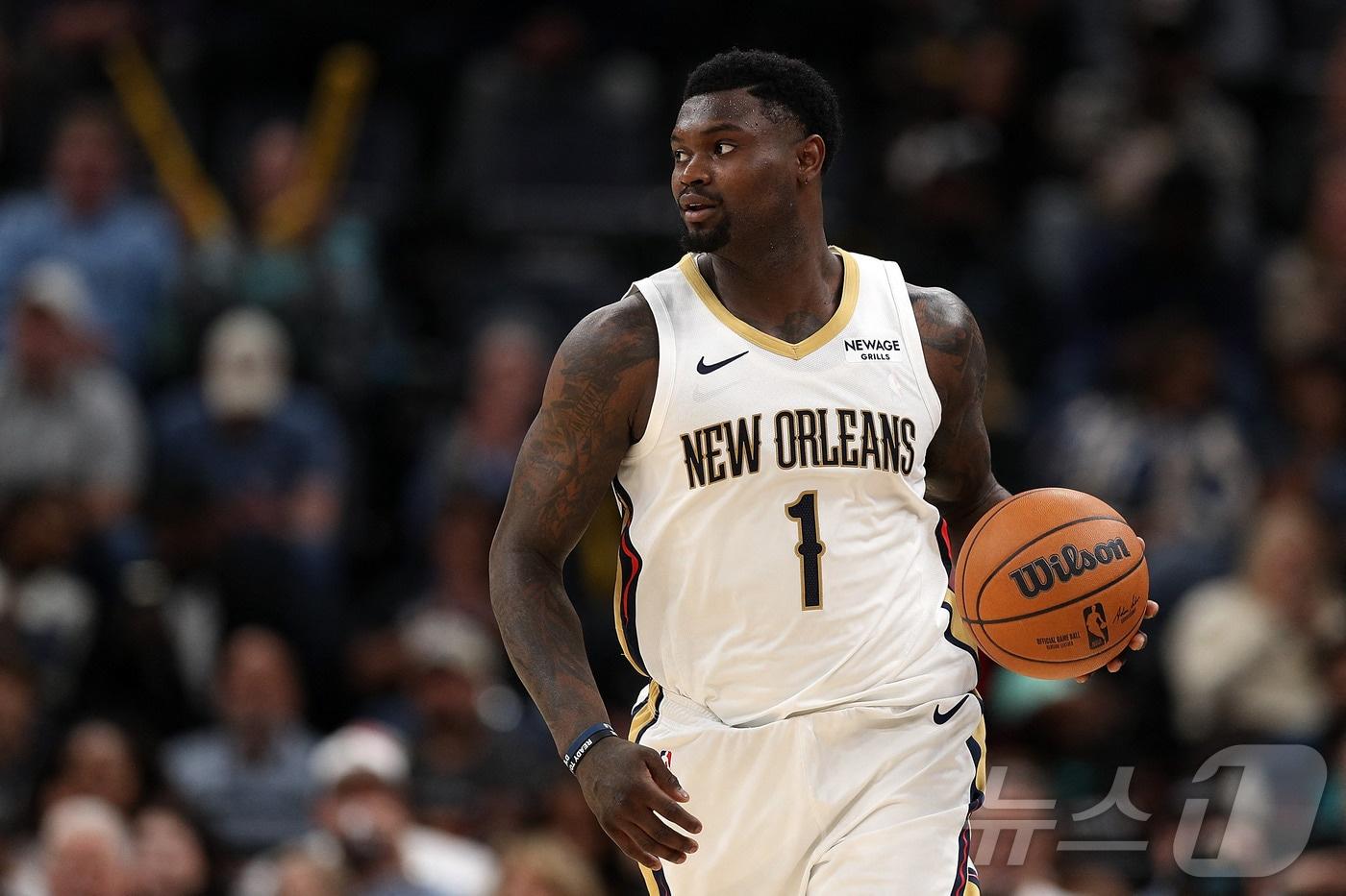 NBA 뉴올리언스 자이언 윌리엄슨이 부상으로 이탈했다. ⓒ AFP=뉴스1