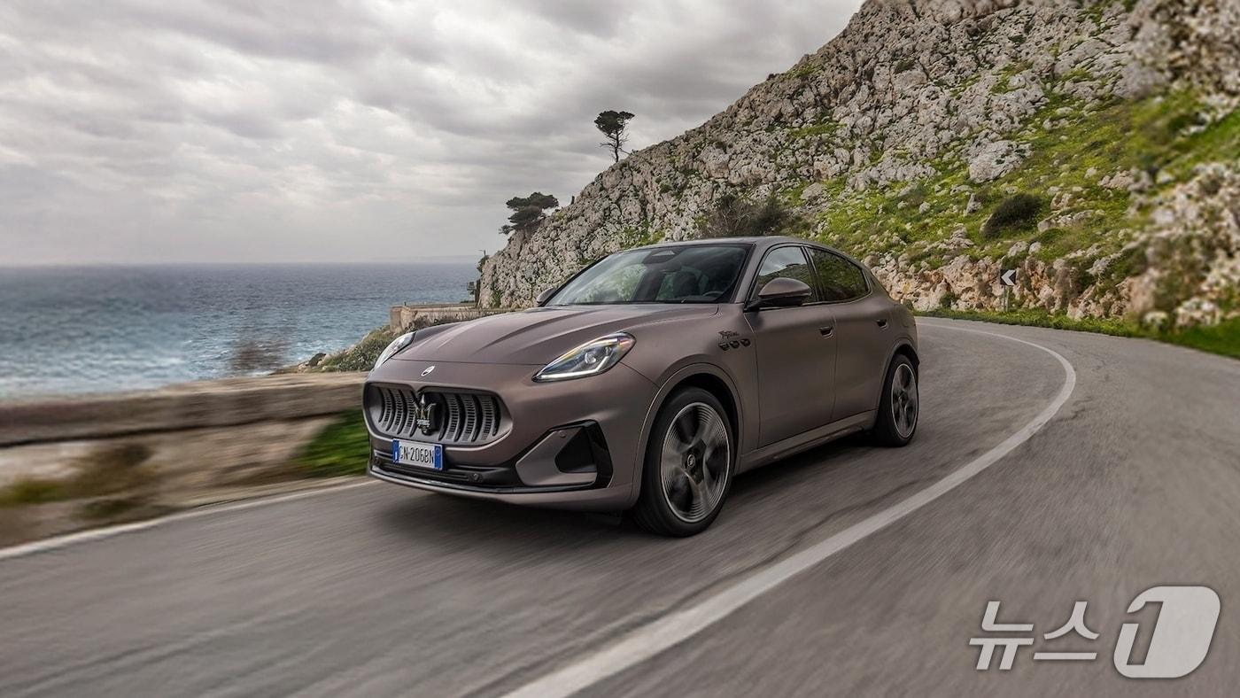 마세라티의 전기 SUV &#39;그레칼레 폴고레&#39;.&#40;마세라티 제공&#41; 