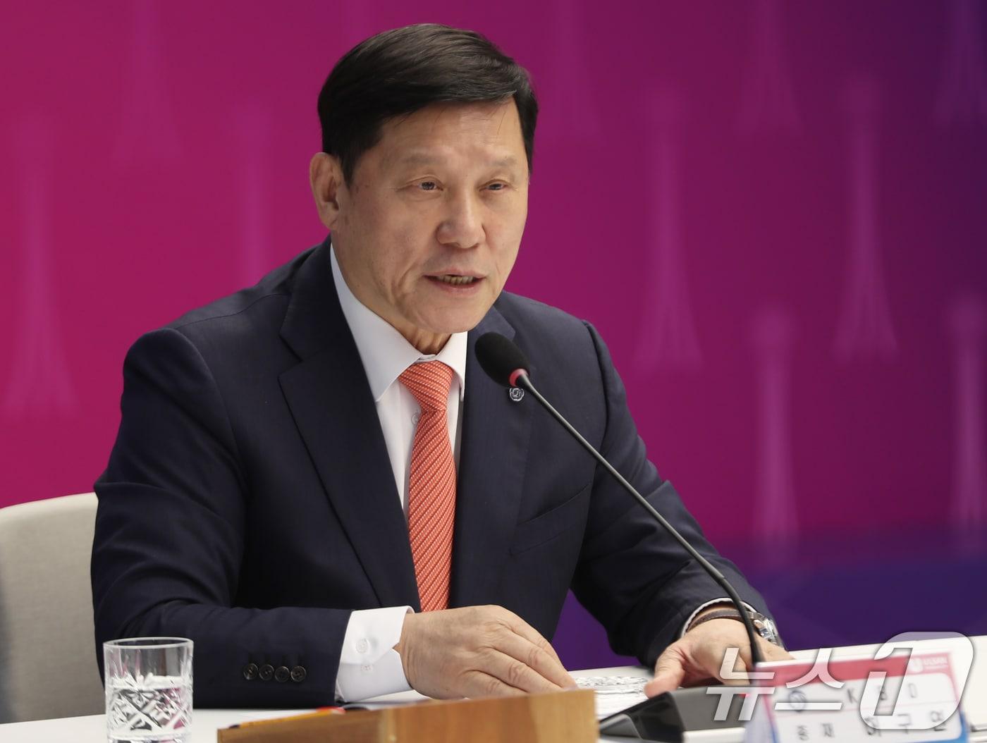 본문 이미지 - 허구연 KBO 총재. 2025.11.5/뉴스1 ⓒ News1 조민주 기자